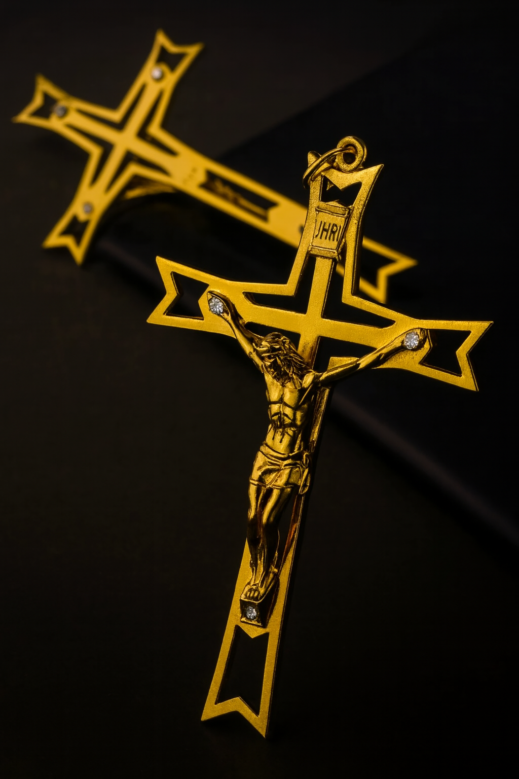 Catholic Wall Crucifix | Italian Gold & Silver Cross with INRI | Christian Wall Décor | 5 Inch Hanging Crucifix Gift
